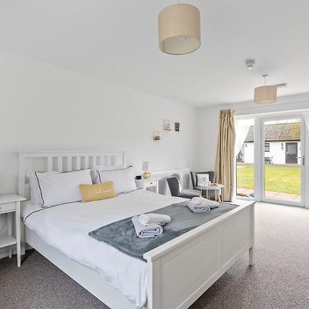 Number 5 - Lytton Tree Lodge, Reydon, Southwold Esterno foto